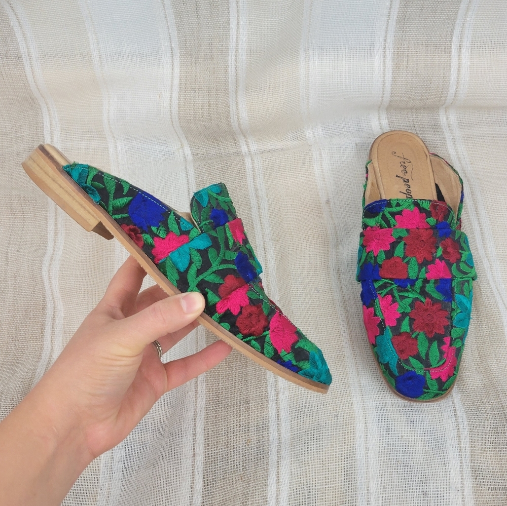 Free People Multicolor Floral Flats